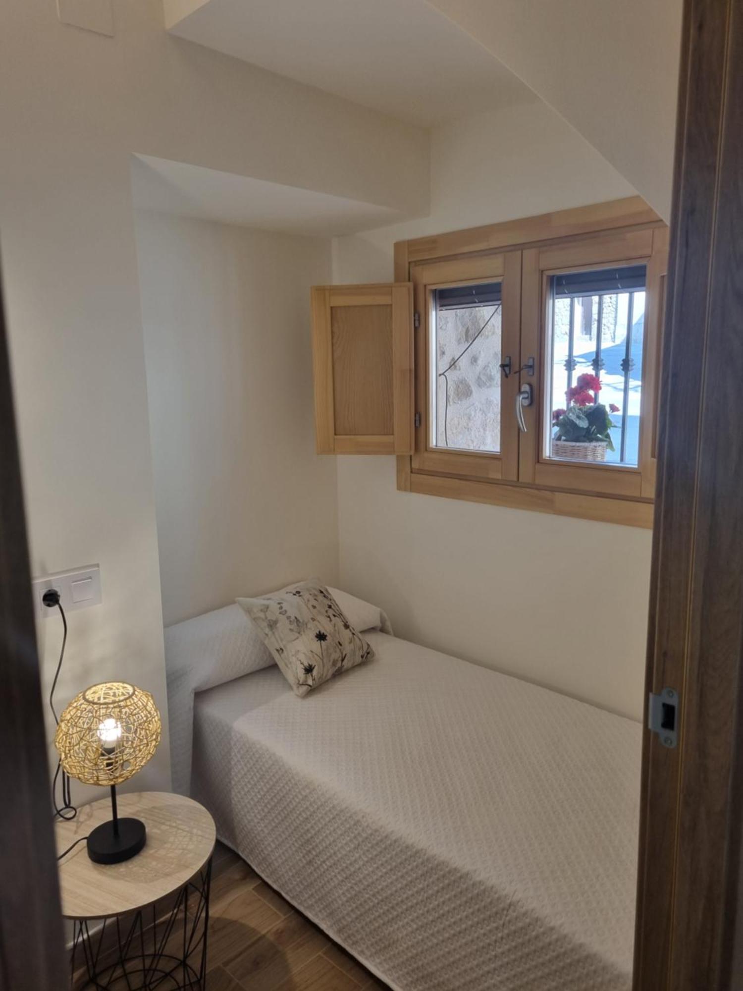 Casa La Tia Διαμέρισμα Arnés Εξωτερικό φωτογραφία